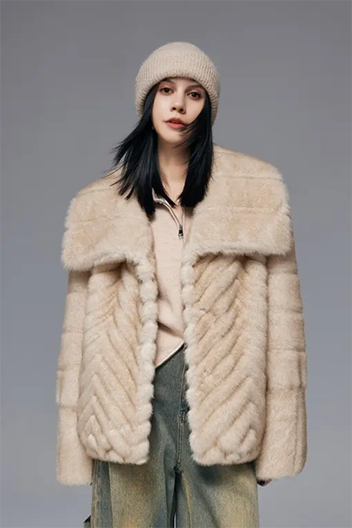 Zara beige sales faux fur coat