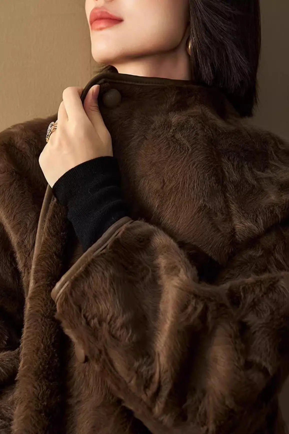 What Is Faux Shearling? The Warm, Ethical Alternative to Real Shearling - Fibflx