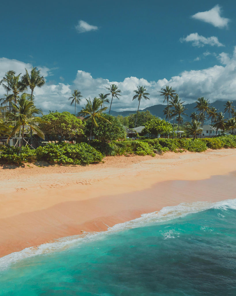 What to Wear in Hawaii: Complete Guide to Style, Comfort, and Culture