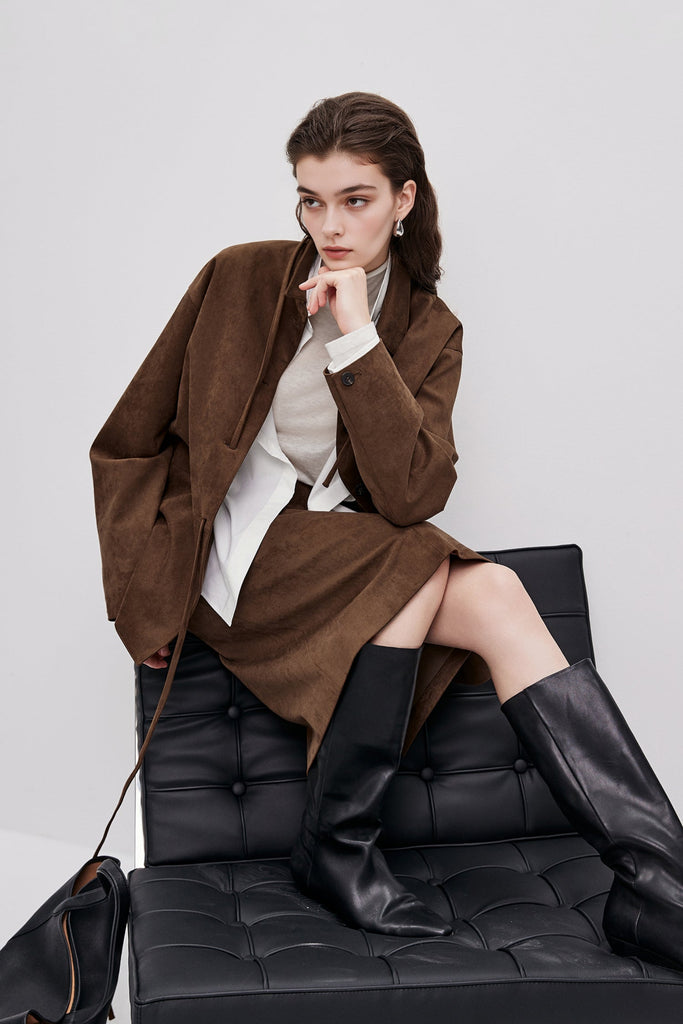 How to Wear Skirts in Winter: The Best Ways to Wear Skirts in Winter Weather