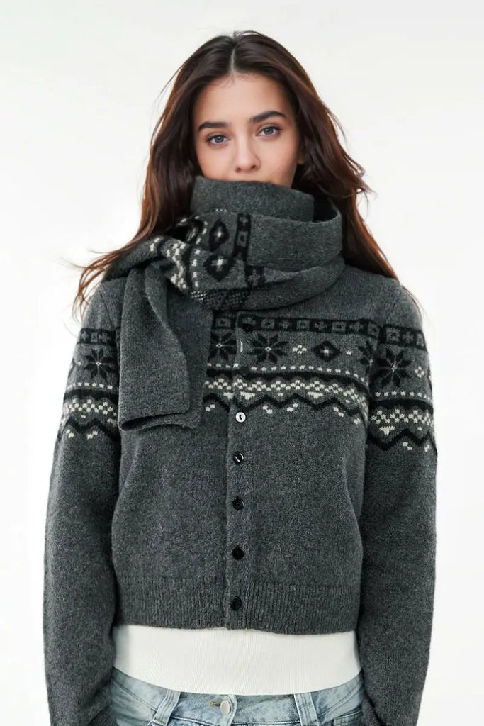 Sweaters & Cardigans