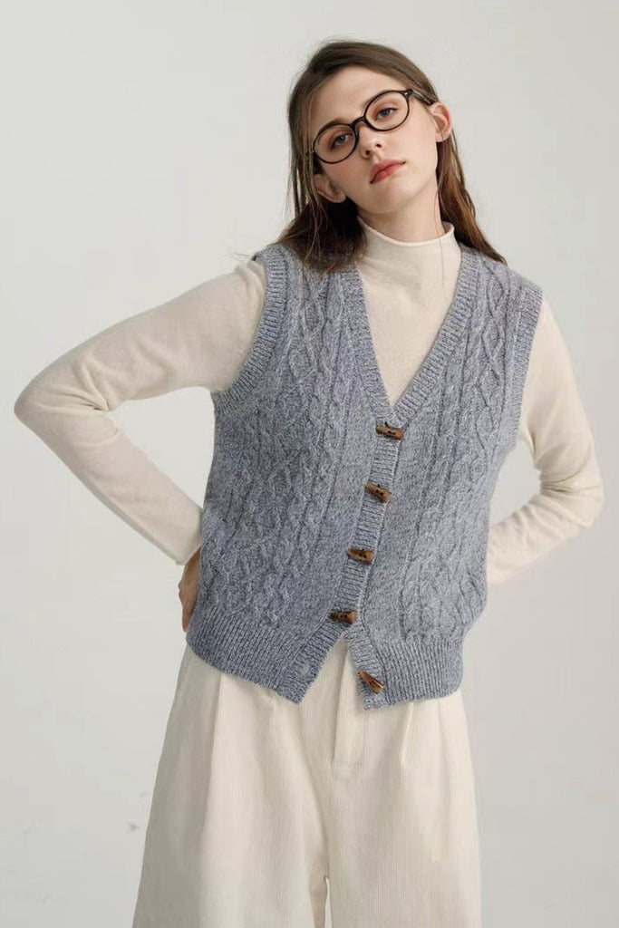 100 Australian Wool Cable Knit V-Neck Button-Up Sweater Vest  Fibflx