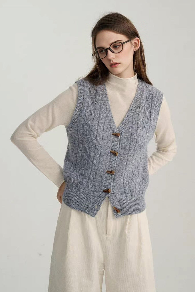 100 Australian Wool Cable Knit V-Neck Button-Up Sweater Vest  Fibflx