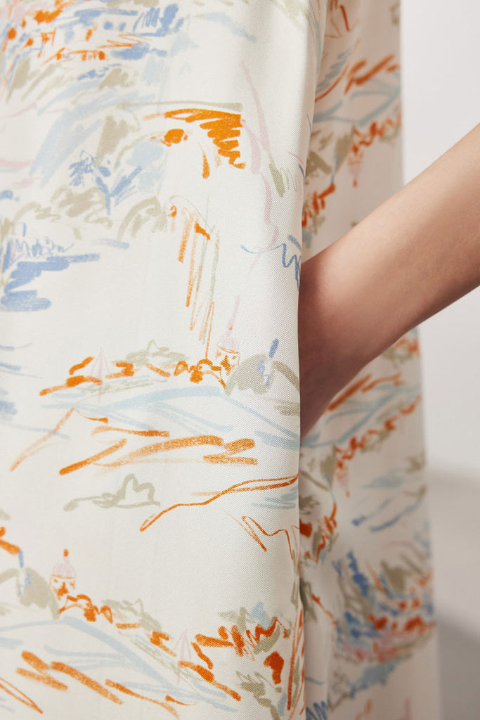 100 Mulberry Silk Floral Short-Sleeve Crewneck Midi T-Shirt Dress with Pockets  Fibflx