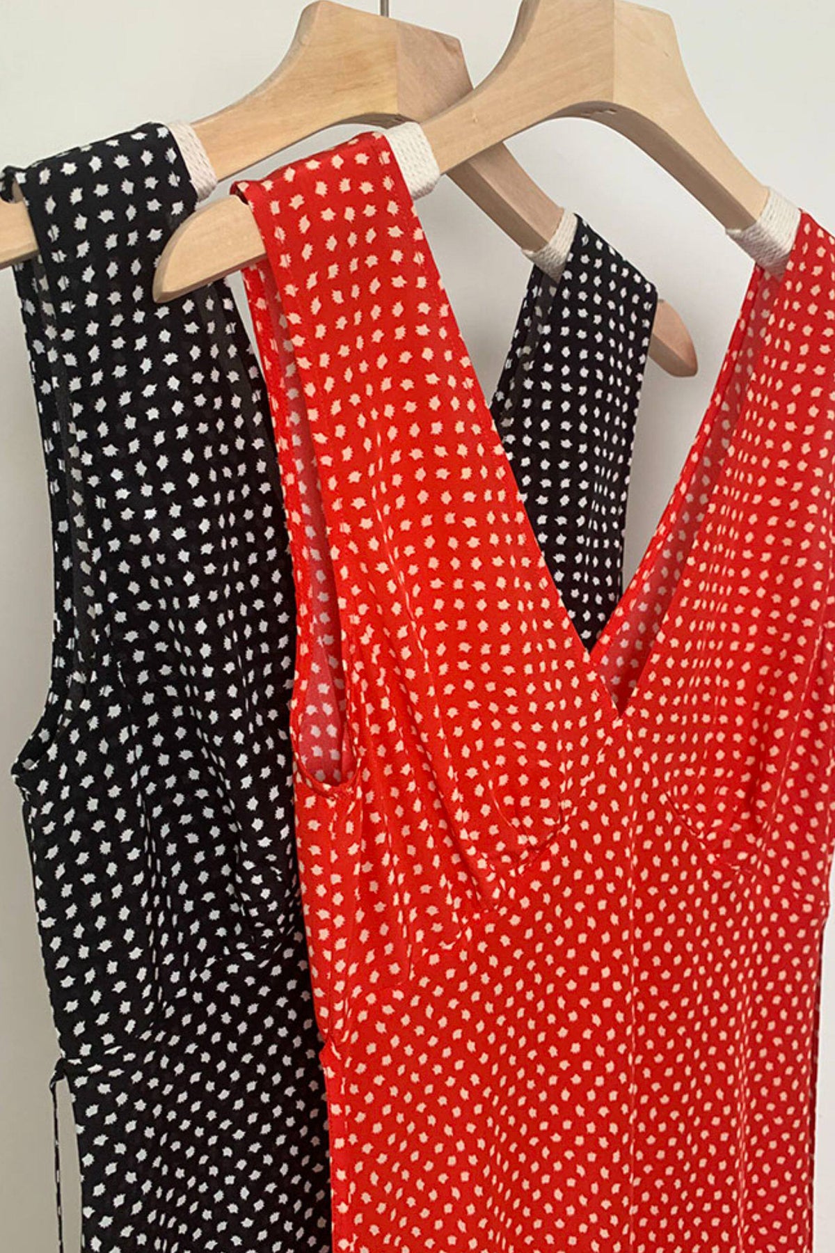 v neck bias cut midi dress Tie Sleeve V Neck Bias Midi Dress - SMALL / White