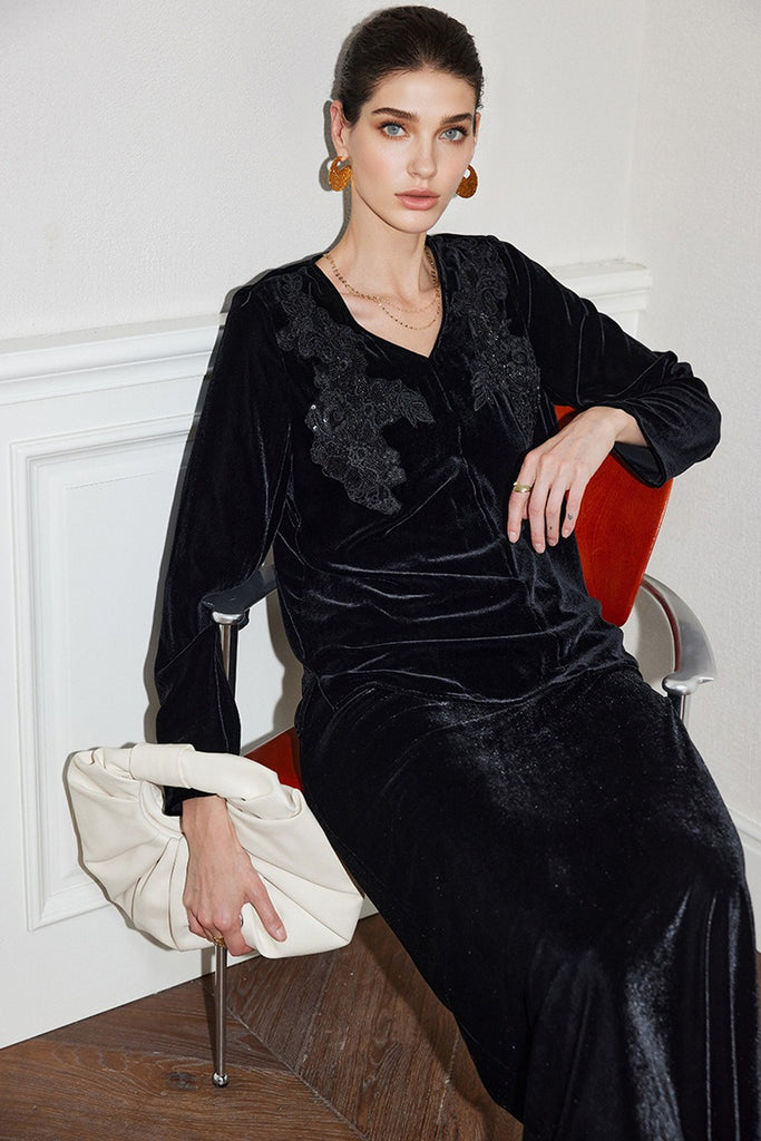 100% Silk Velvet Floral Embroidered V-Neck Blouse Black / M Fibflx