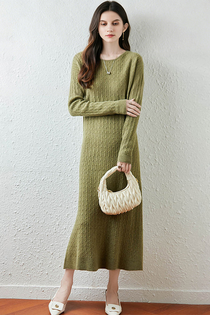 100% Wool Long Sleeve Cable Knit Maxi Sweater Dress Black / L
