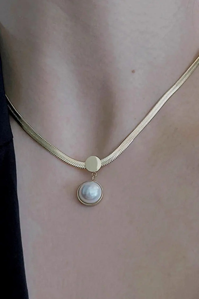 Fibflx Women's 14K Gold Snake Chain with Pearl Pendant