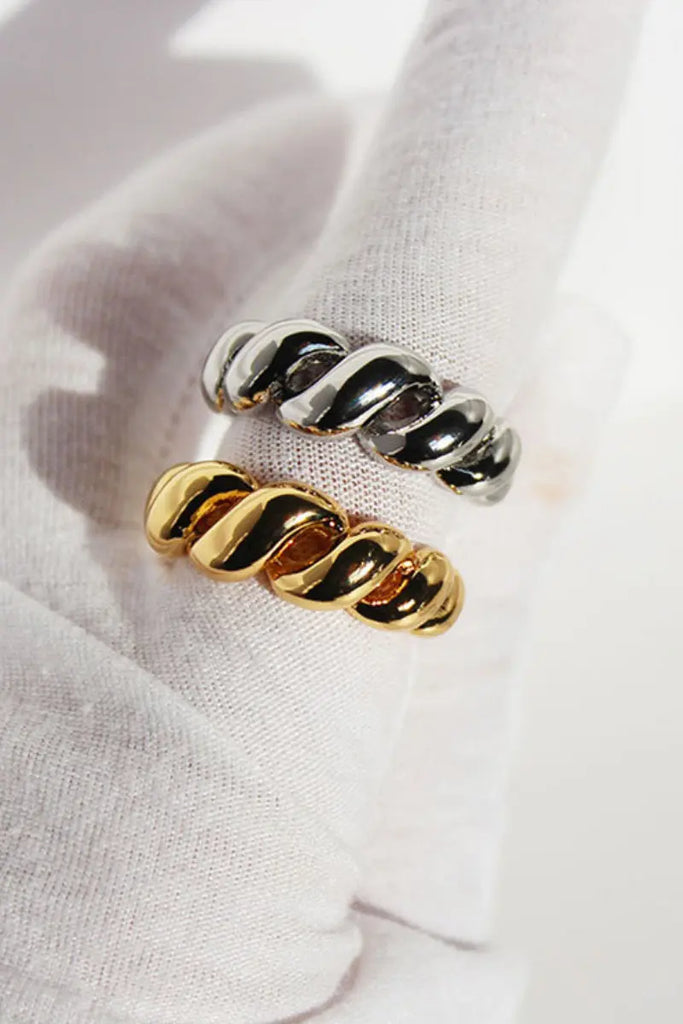 Fibflx Women's 18K Gold Plated Croissant Irregular Open Ring