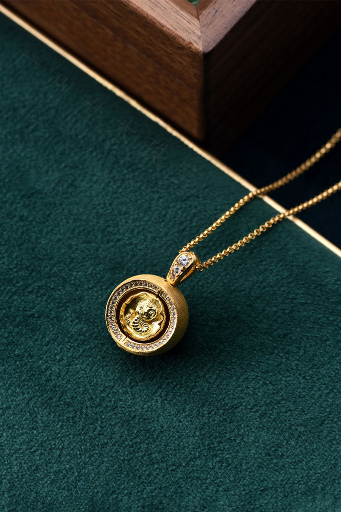 18K Gold Cubic Zirconia Halo Pendant Necklace with Italian Rigato Finish  Fibflx