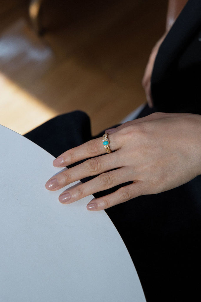 18K Gold Floral Engraved Turquoise Ring with Italian Rigato Finish  Fibflx