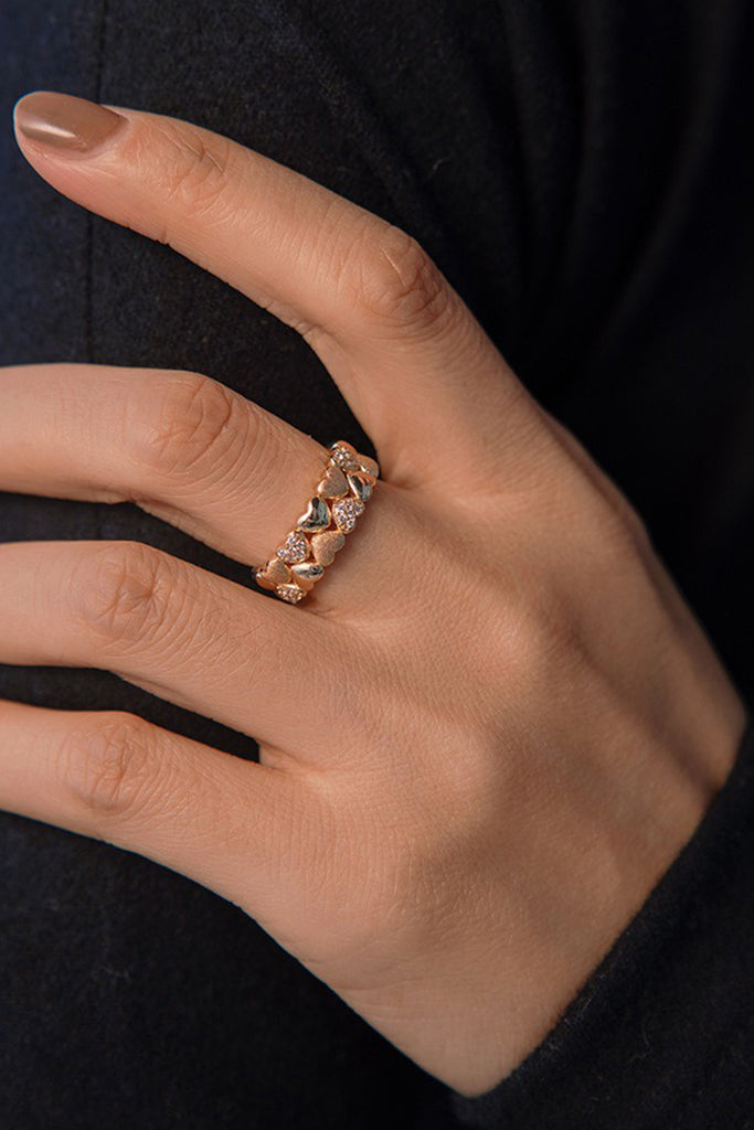 18K Gold Heart Cubic Zirconia Ring with Italian Rigato Finish  Fibflx