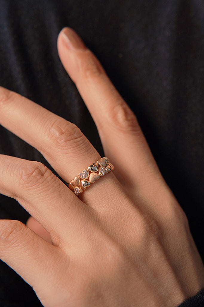 18K Gold Heart Cubic Zirconia Ring with Italian Rigato Finish  Fibflx