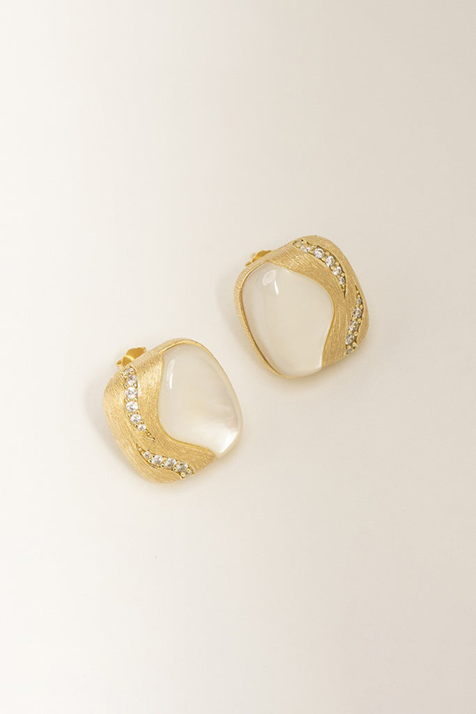 18K Gold Mother of Pearl Square Stud Earrings with Italian Rigato Finish  Fibflx