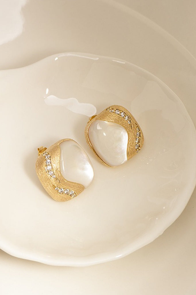 18K Gold Mother of Pearl Square Stud Earrings with Italian Rigato Finish  Fibflx