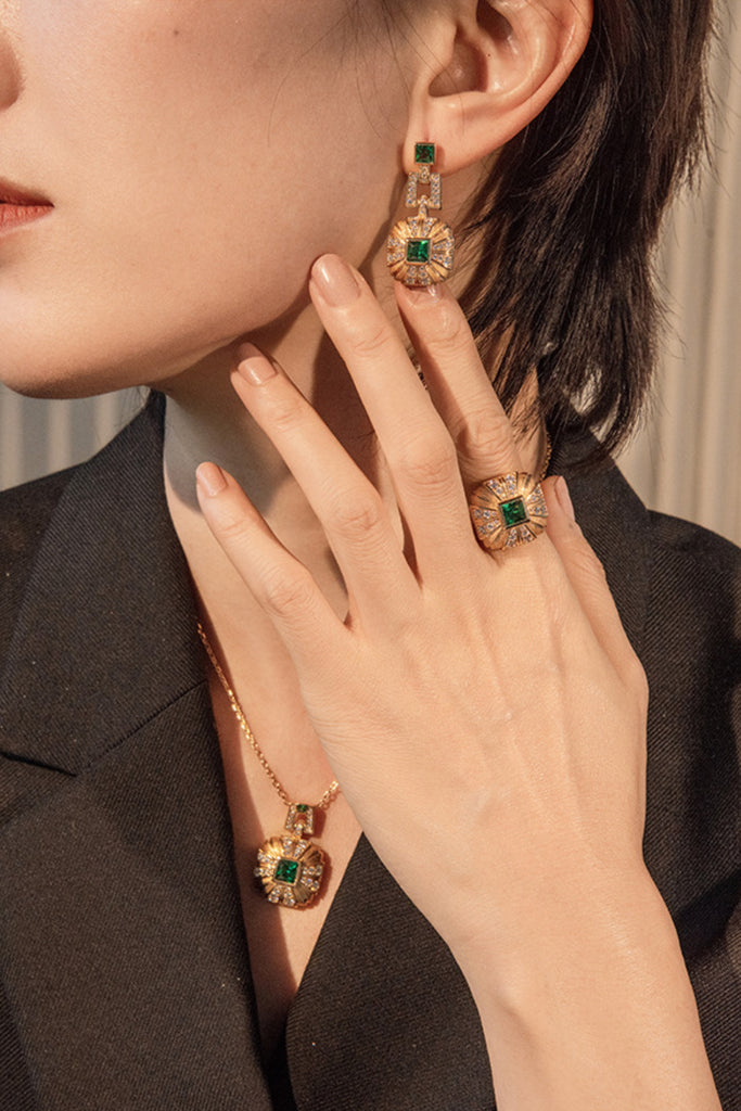 18K Gold Nano Emerald & CZ Dangle Pendant Necklace with Italian Rigato Finish  Fibflx