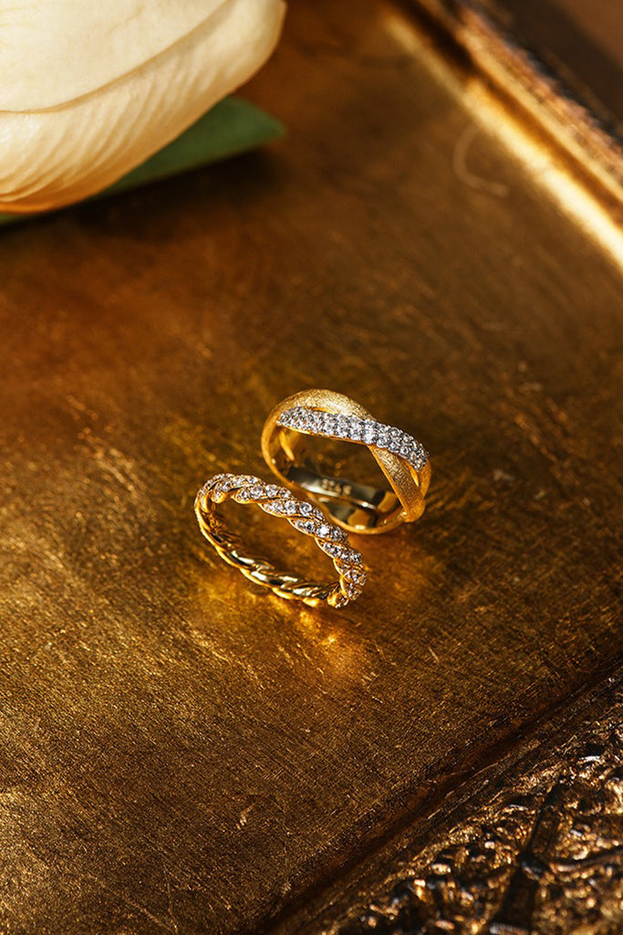 18K Gold Pav¨¦ CZ Crossover Ring with Italian Rigato Finish  Fibflx