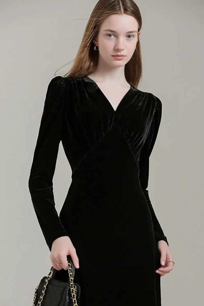 Fibflx Women's Black V Neck Long Sleeve Velvet Midi Dress with Ruched Waist