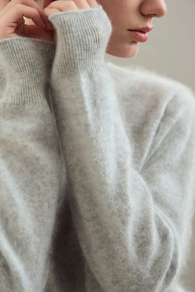 Fibflx Women's Brushed Cahsmere Seamless Knit Crewneck Sweater