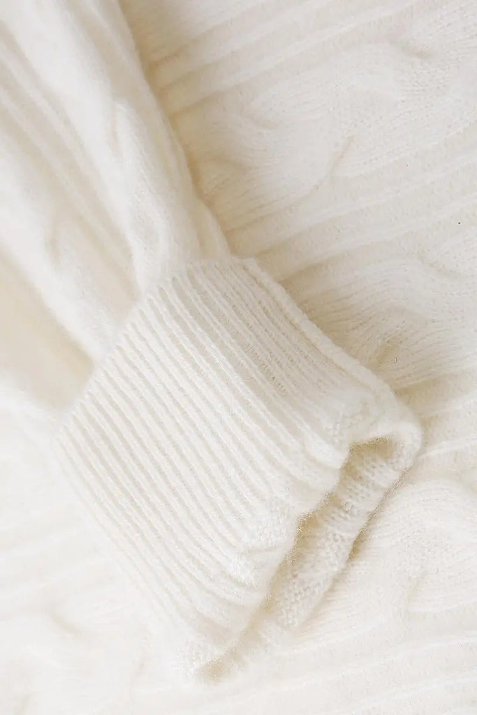 Fibflx Women's Chunky 100 Cashmere Cable Knit Crew Neck Sweater with Bear