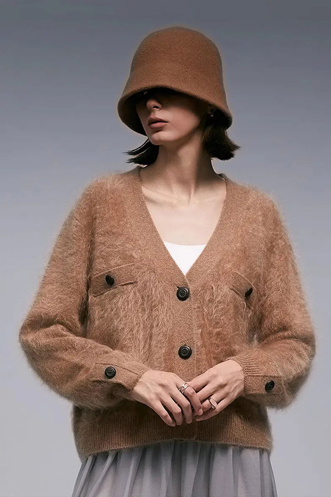 Fibflx Women's Chunky Brushed Cashmere V-Neck Cardigan with Decorative Pockets