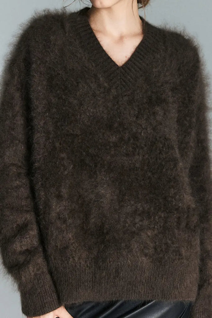 Fibflx Women's Chunky Brushed Cashmere V-Neck Pullover Sweater