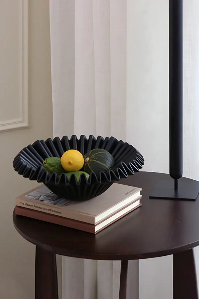Fibflx Women's Contemporary Ruffled Fruit Bowl