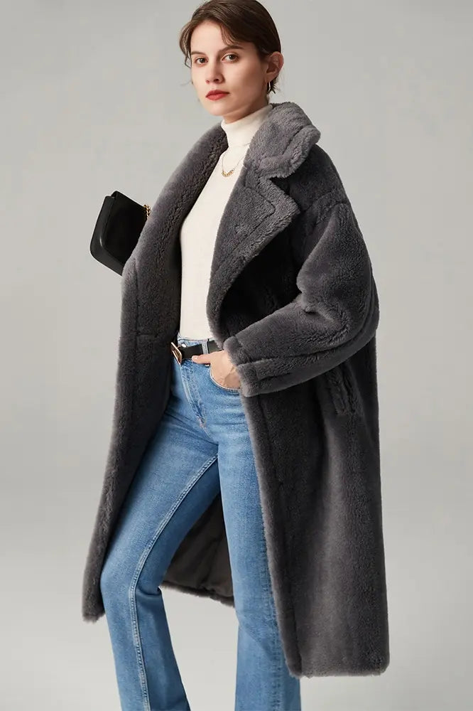 Cozy Teddy-style Shearling Coat With Lapel Collar Fibflx