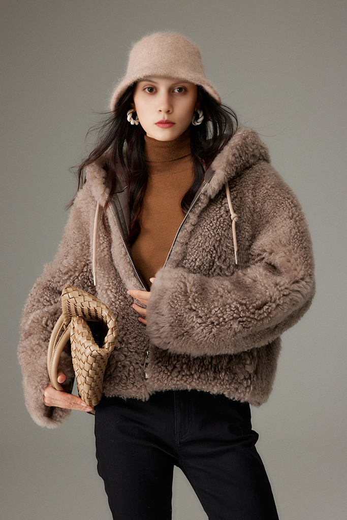 Fluffy Crop Shearling Teddy Coat with Hood Fibflx