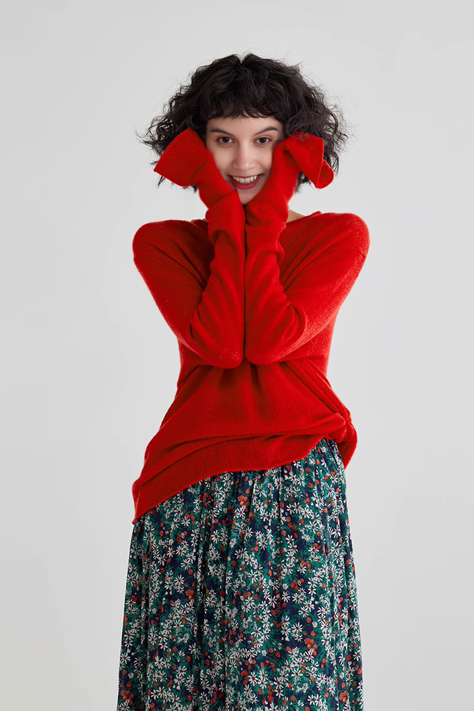 Lightweight Cashmere Crew Neck Sweater  Fibflx