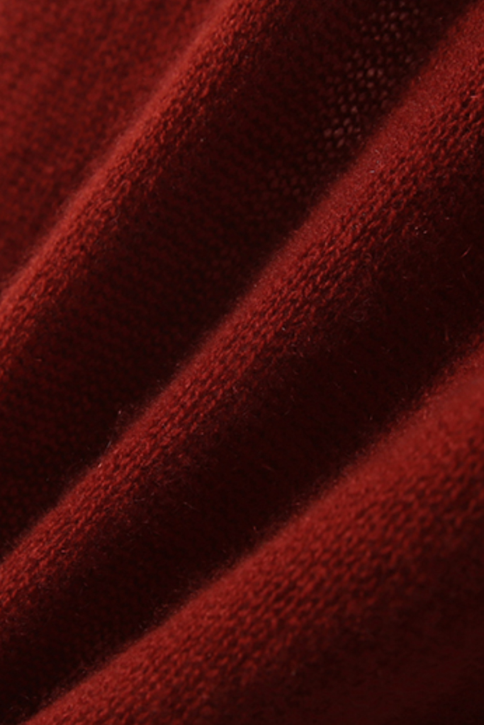 Lightweight Cashmere Crew Neck Sweater  Fibflx