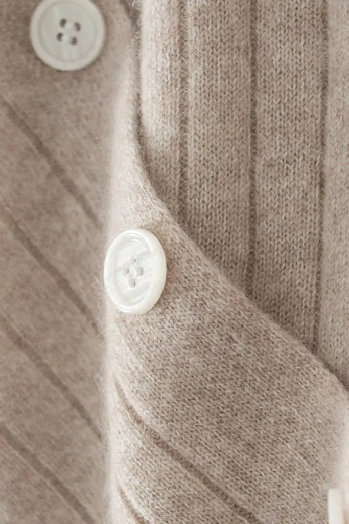 Fibflx Women's Luxe 100 Cashmere Ribbed V-Neck Sweater