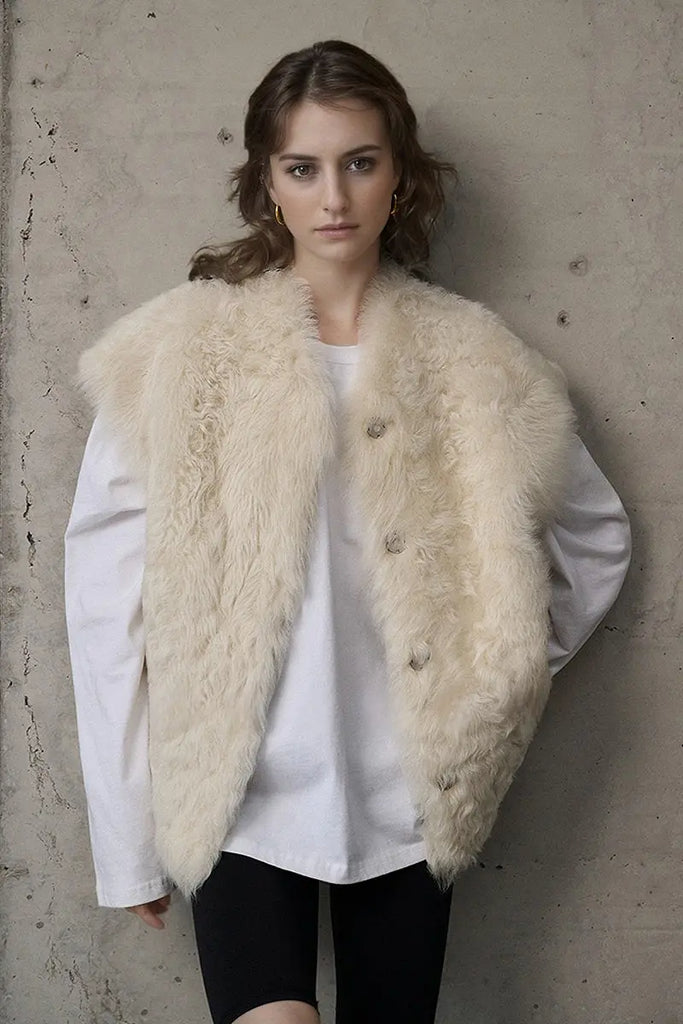 Fibflx Women's Luxe Curly Toscana Sheepskin Shearling Vest
