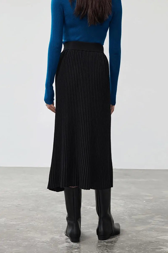 Fibflx Women's Merino Wool Rib Knit Pleated Midi Sweater Skirt