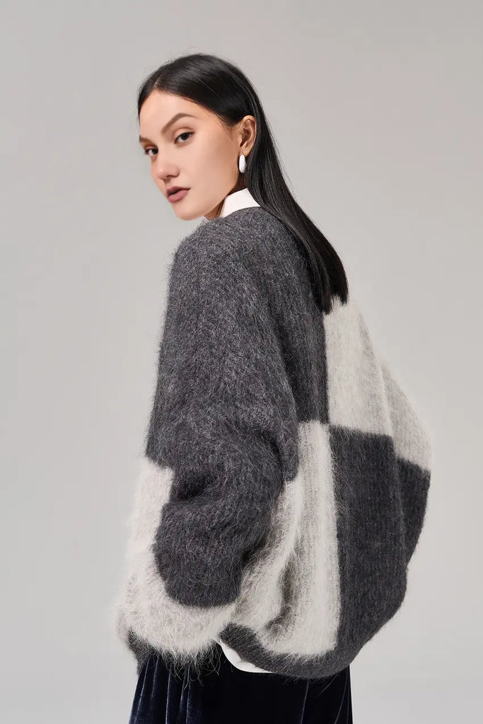 Oversized Color-Block Alpaca Crewneck Sweater Fibflx