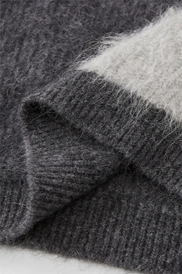 Oversized Color-Block Alpaca Crewneck Sweater Fibflx