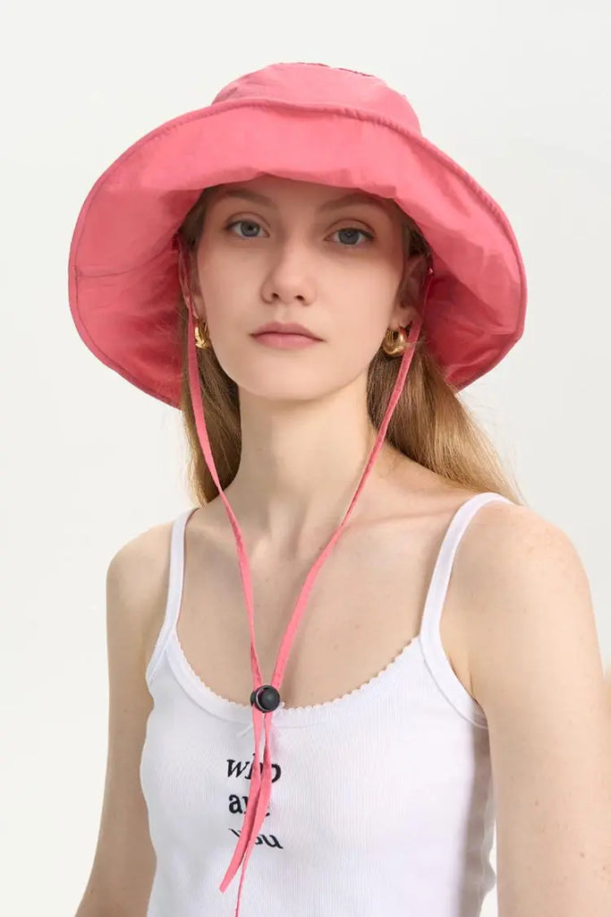 Fibflx Women's Packable Wide Brim Bucket Hat with Detachable Strap