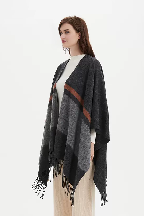 	Patterned 100% Wool Cape