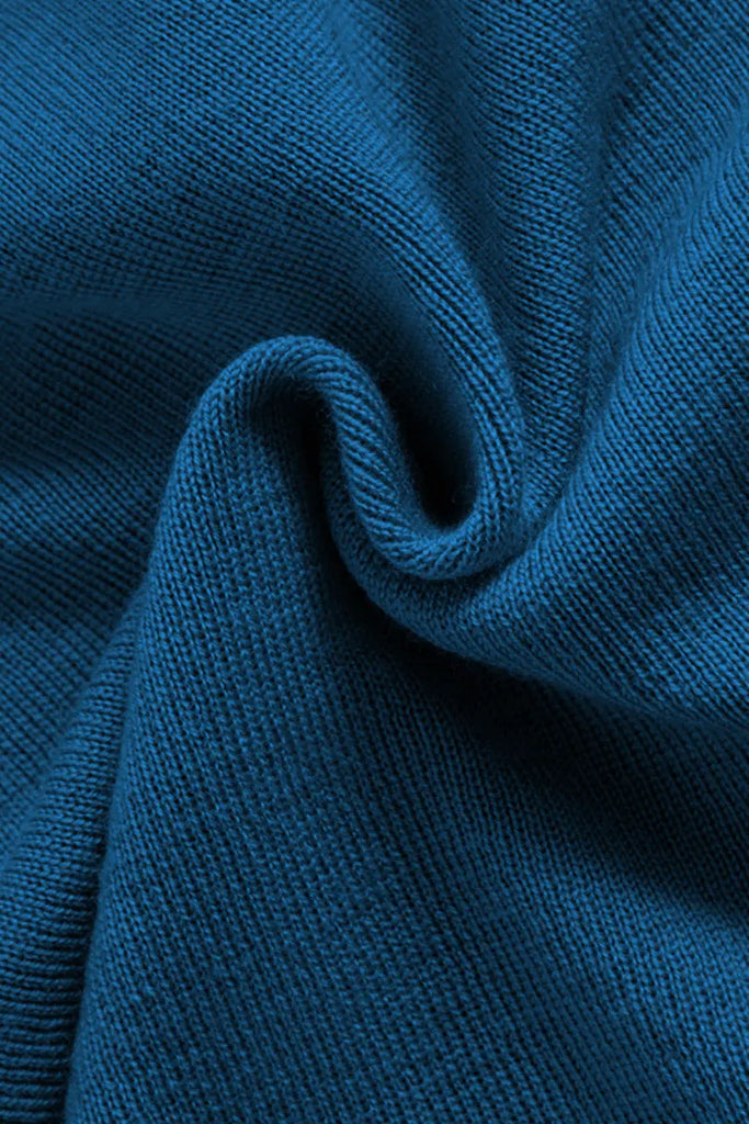 Slim Seamless Wool Turtleneck Sweater with Thumb Holes - Fibflx