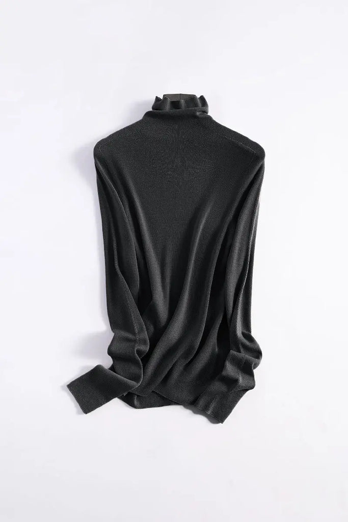 Slim Seamless Wool Turtleneck Sweater with Thumb Holes - Fibflx