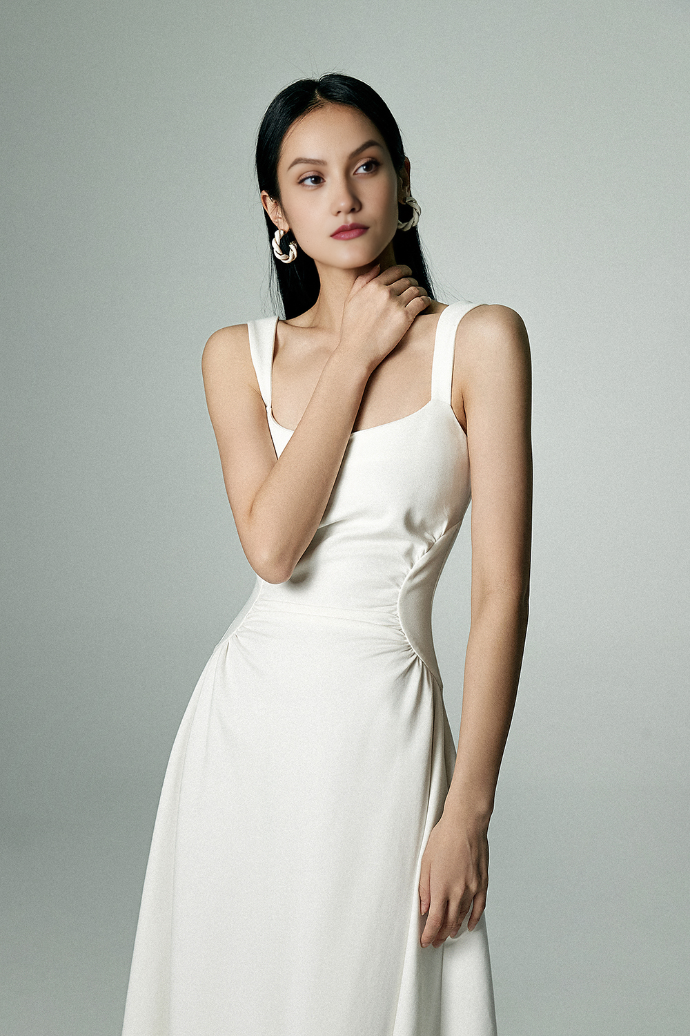 box pleated midi dress Square Neck Midi Dress with Pleated Waist Off White / XS