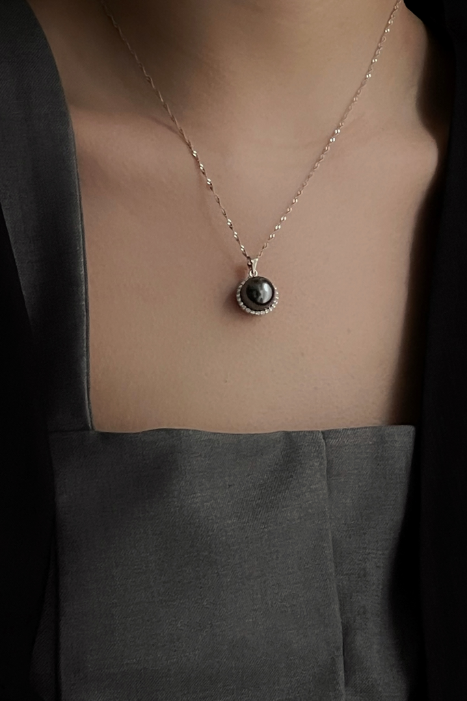 Vintage Black Pearl Silver Necklace Fibflx