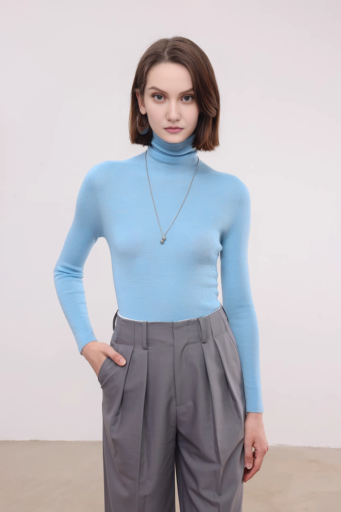 FIbflx Women's Washable Merino Wool Base Layer Turtleneck Sweater