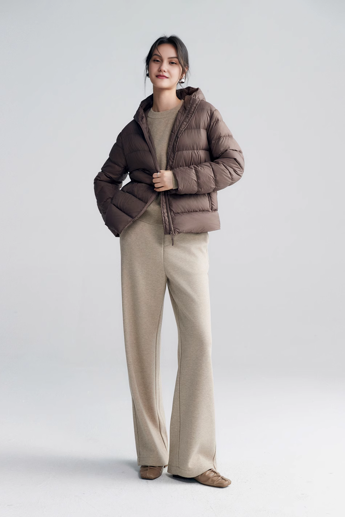 Women's Ultra Lightweight Hooded Packable Down Puffer Jacket