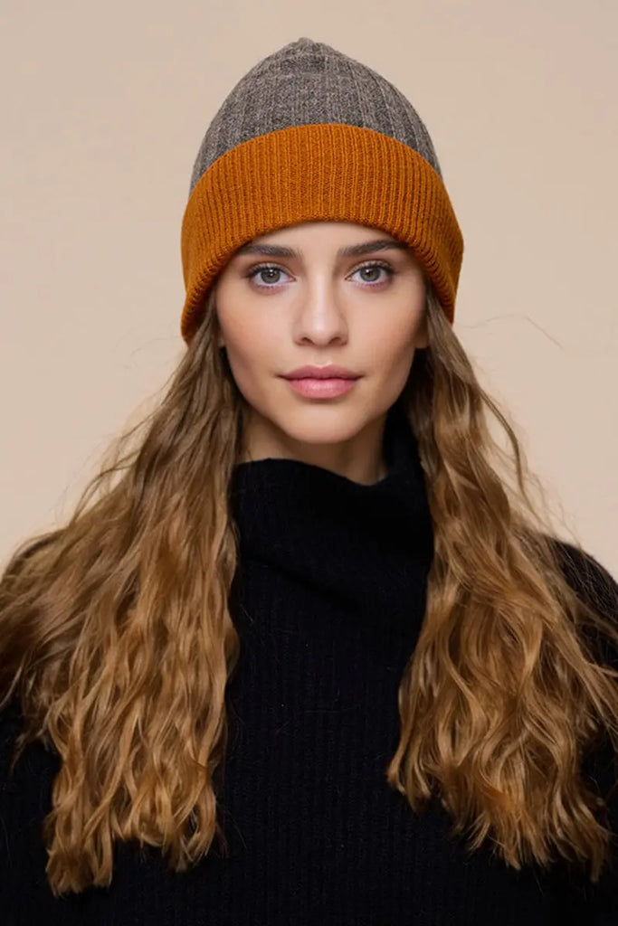 Fibflx Women's Wool-Cashmere Colorblock Ribbed Knit Beanie Hat