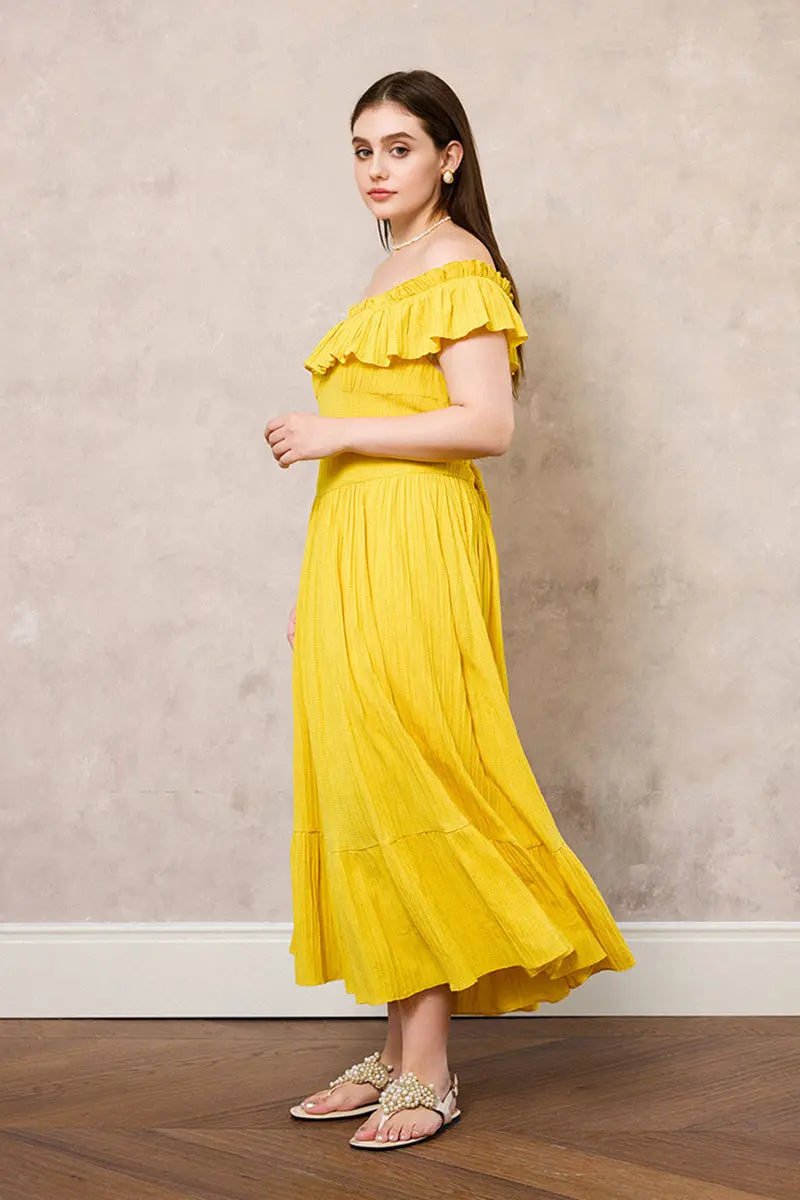 yellow off shoulder midi dress Off-the-Shoulder Ruffled Fit & Flare XXL / Electric Yellow / Shell: 59.5% Viscose 40% Recycled Polyester 0.5% Spandex Lining: 89.2% Sleeve Length(cm) Color:Heavenly Blue プリンセス Buy Black Long Witch