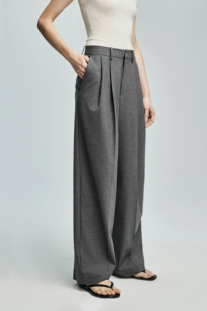 Baggy Pleated Wool-Blend Straight-Leg Dress Pants M / Heather Dark Grey / 58% Recycled Polyester 29% Viscose 9% Wool 4% Spandex