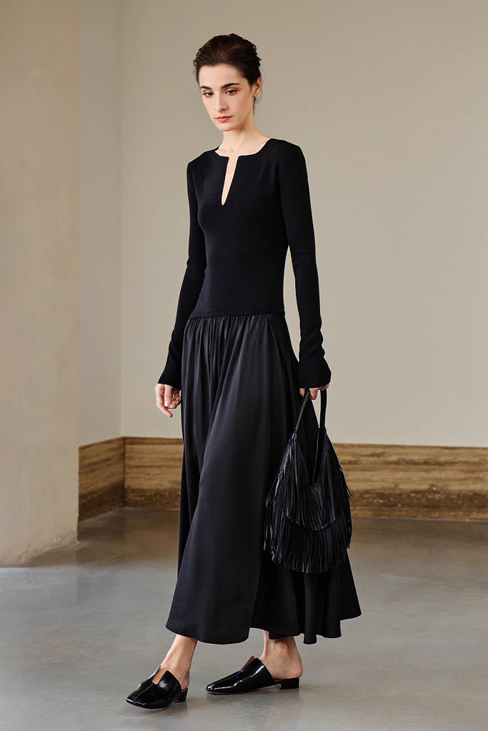 Black Fit & Flare Long-Sleeve V-Neck Maxi Dress  Fibflx