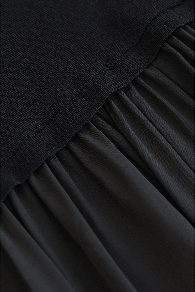 Black Fit & Flare Long-Sleeve V-Neck Maxi Dress  Fibflx