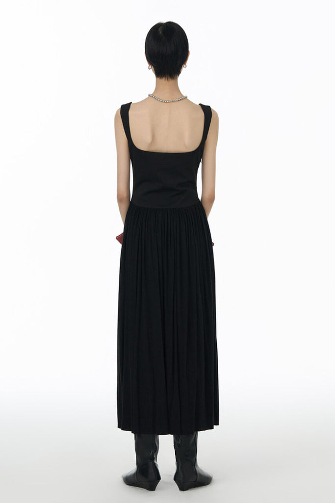 Black Sleeveless Pleated Square-Neck Tank Midi Dress  Fibflx